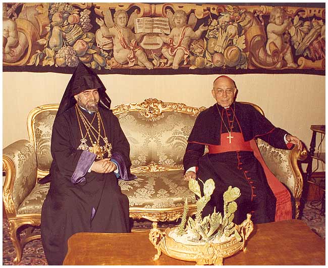1983 – Patriarca armeno